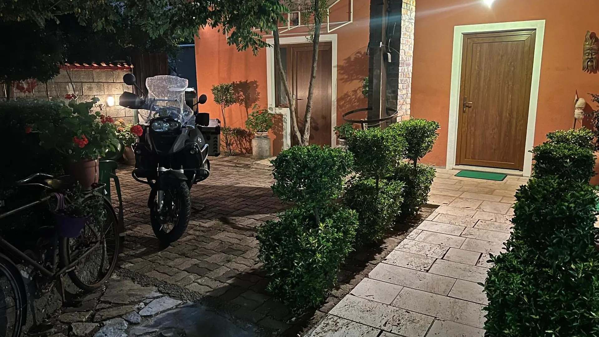 Guesthouse Koleci - Mrizi I Zanave Fishte Guest house